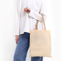 Шопер однотонный, 35х0.5х40 см, текстиль, без подклада, бежевый Шопер однотонный, 35х0.5х40 см, текстиль, без подклада, бежевый