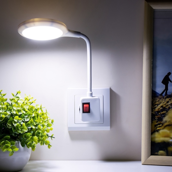 Бра в розетку Бра в розетку "Джойс" LED 7Вт белый 1,5х12х31 см