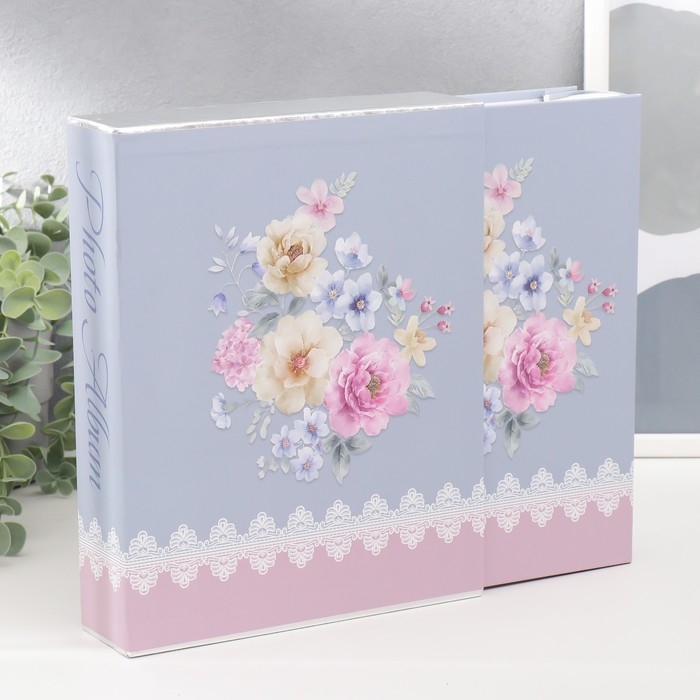 Фотоальбом на 200 фото 10х15 см "Бабочки в цветах" в коробке МИКС 26,5х20,5х5,5 см