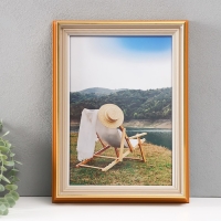 Фоторамка пластик формат А4 "Стилиани" бежевая с золотой обводкой 4,8х26х34,5 см Фоторамка пластик формат А4 "Стилиани" бежевая с золотой обводкой 4,8х26х34,5 см