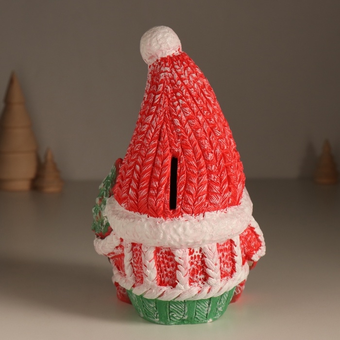 Копилка "Новогодний гном"  19 х11 х 10,5 см.