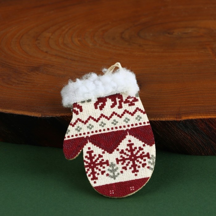 Свечи столовые новогодние витые с декором «Новый год: Любви в Новом году», на Новый год, набор Свечи столовые новогодние витые с декором «Новый год: Любви в Новом году», на Новый год, набор