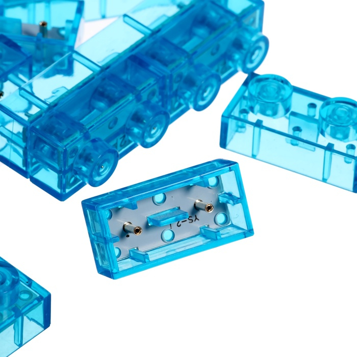 Конструктор блочный-электронный «Электронный лабиринт», 72 схемы, 34 детали Конструктор блочный-электронный «Электронный лабиринт», 72 схемы, 34 детали