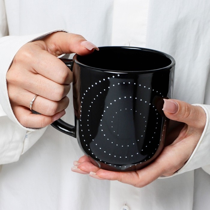 Кружка керамическая «Орнамент», 450 мл, цвет чёрный Кружка керамическая «Орнамент», 450 мл, цвет чёрный