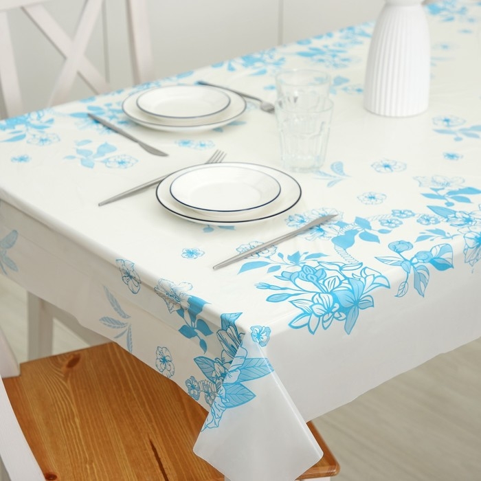 Скатерть без основы одноразовая двухсторонняя &laquo;Лилии&raquo;, 110&times;180 см, рулон 5 шт, белая