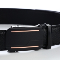 Ремень мужской, ширина 3,5 см, пряжка автомат, цвет чёрный Ремень мужской, ширина 3,5 см, пряжка автомат, цвет чёрный