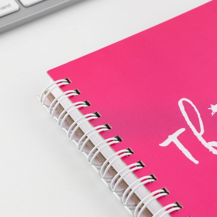 Скетчбук А5, 80 листов твердая обложка &laquo;Розовый&raquo;.