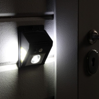 Садовый светильник на солнечной батарее, накладной, 9.5 × 12 × 5 см, COB LED, свечение белое Садовый светильник на солнечной батарее, накладной, 9.5 × 12 × 5 см, COB LED, свечение белое