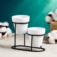 Набор кашпо "Дуэт" белое, на подставке, 12,5х11см Набор кашпо "Дуэт" белое, на подставке, 12,5х11см