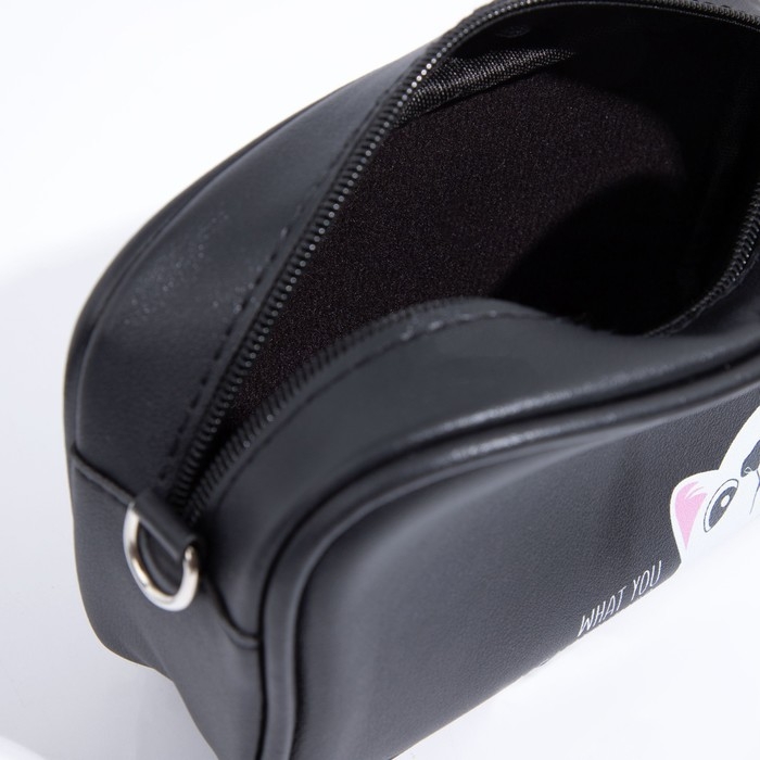 Сумка детская What are you watching?, на ремешке, черная, 18х11х6 см Сумка детская What are you watching?, на ремешке, черная, 18х11х6 см