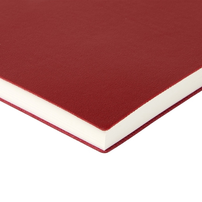 Ежедневник недатированный А5, 128 листов GRAND, интегральная обложка из искусственной кожи, ляссе, кремовый блок 70 г/м2, бордовый
