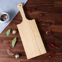 Доска разделочная с ручкой "Прямоугольная", для сервировки и подачи, 43х15 см, массив ясеня Доска разделочная с ручкой "Прямоугольная", для сервировки и подачи, 43х15 см, массив ясеня