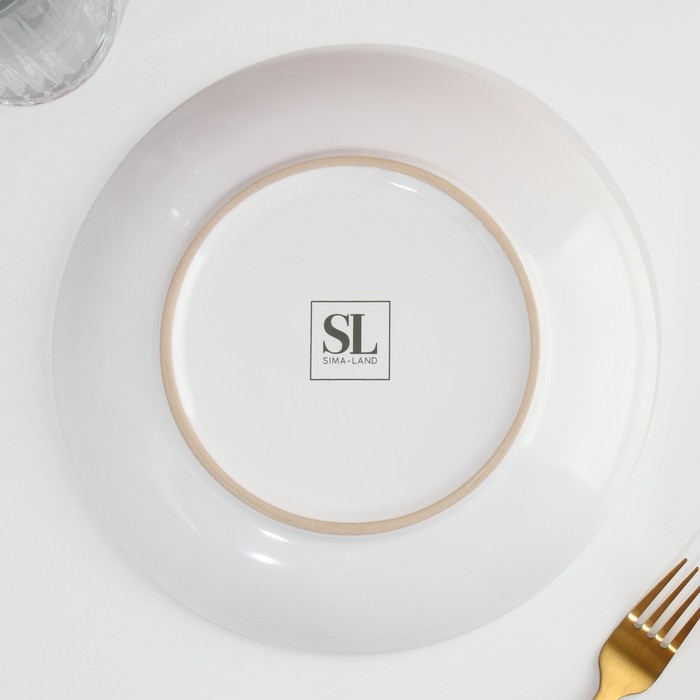 Тарелка керамическая «Акварель», 22.5 см, цвет белый Тарелка керамическая «Акварель», 22.5 см, цвет белый