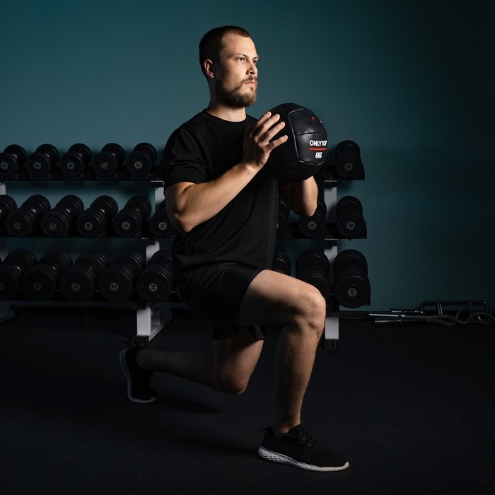 Медицинбол ONLYTOP, 6 кг, d=24 см Медицинбол ONLYTOP, 6 кг, d=24 см