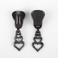 Бегунок автоматический для молнии &laquo;Трактор&raquo;, №8, декоративный &laquo;Сердца&raquo;, 10 шт, цвет чёрный никель