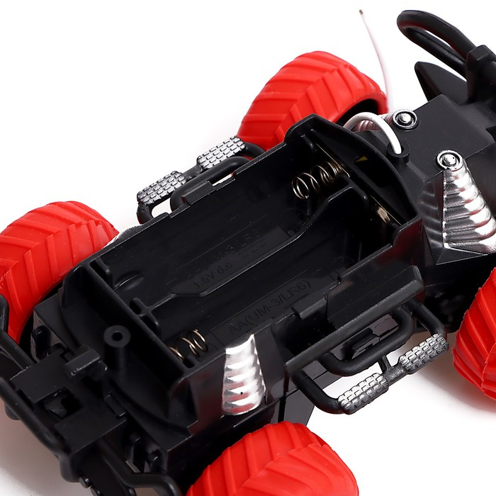 Джип радиоуправляемый &laquo;Граффити&raquo;, работает от батареек, цвет красный