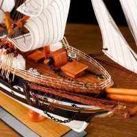 Корабль с белым дном «Мортан» Корабль с белым дном «Мортан»