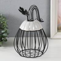 Сувенир вазон металл, керамика "Тыква с листочком" черная с белым 14,3х14,3х21 см Сувенир вазон металл, керамика "Тыква с листочком" черная с белым 14,3х14,3х21 см