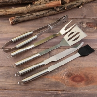 Набор для барбекю &laquo;Настоящий гриль-мастер&raquo;, 5 предметов