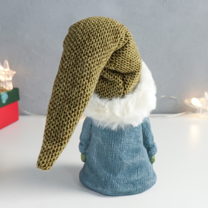 Сувенир полистоун "Дед Мороз в синей шубке со зверятами" 9х12х30 см