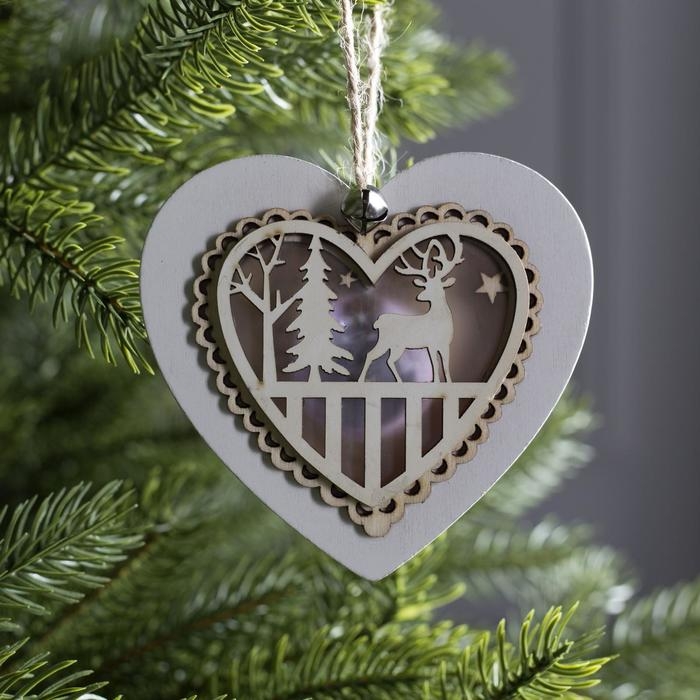 Ёлочная игрушка &laquo;Сердце с оленем&raquo;, от батареек, свечение тёплое белое