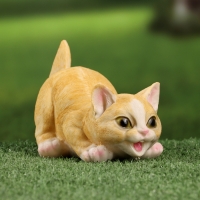 Садовая фигура "Котенок на охоте" 8х15х11см /// МИКС Садовая фигура "Котенок на охоте" 8х15х11см /// МИКС