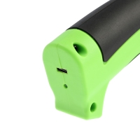 Ножницы-кусторез аккумуляторные ТУНДРА, телескопическая рукоятка, 7.2 В, 1.3 Ач, Li-ion Ножницы-кусторез аккумуляторные ТУНДРА, телескопическая рукоятка, 7.2 В, 1.3 Ач, Li-ion