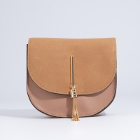 Сумка-мессенджер на магните, длинный ремень, цвет бежевый Сумка-мессенджер на магните, длинный ремень, цвет бежевый