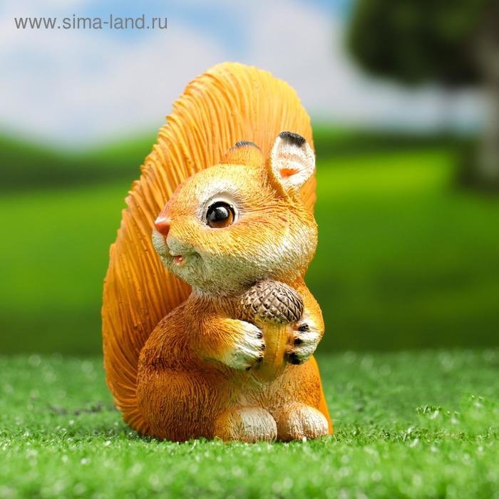 Садовая фигура Садовая фигура "Белка c желудем" 13х9х14см