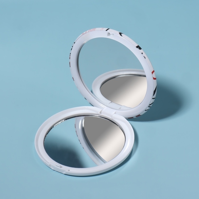 Зеркало складное &laquo;GIRL&raquo;, с увеличением, d = 7 см, рисунок МИКС