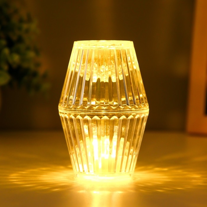 Ночник "Кристалл" LED от батареек 3хLR1130 прозрачный 6х6х10 см RISALUX