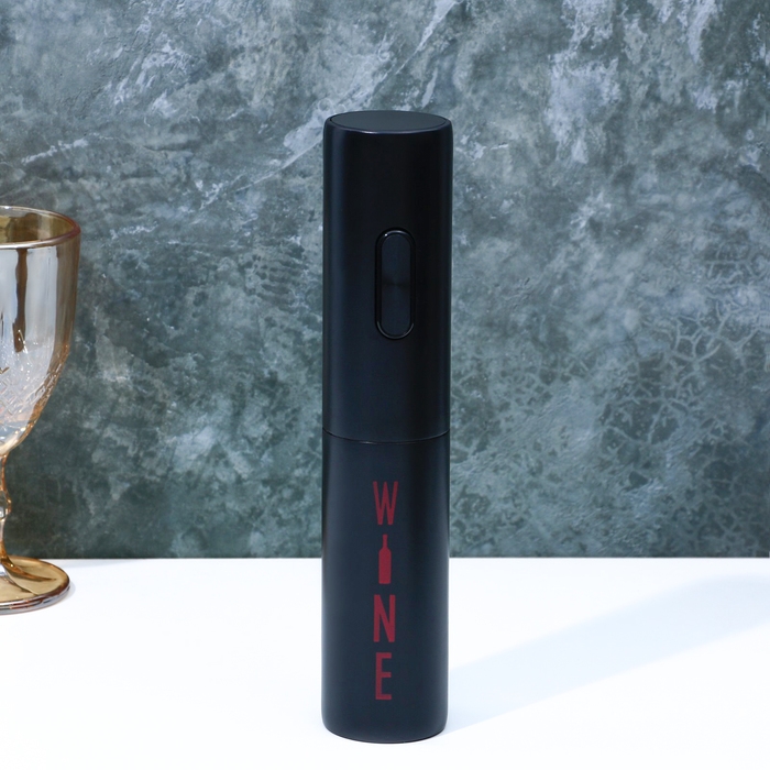 Штопор электричекий «Wine», мод. LSH-02, 4,7 х 23 см. Штопор электричекий «Wine», мод. LSH-02, 4,7 х 23 см.