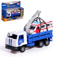 Машина металлическая &laquo;KAMAZ эвакуатор&raquo;, 12 см, открываются двери, подвижные детали, инерция, скорая помощь 7,5 см