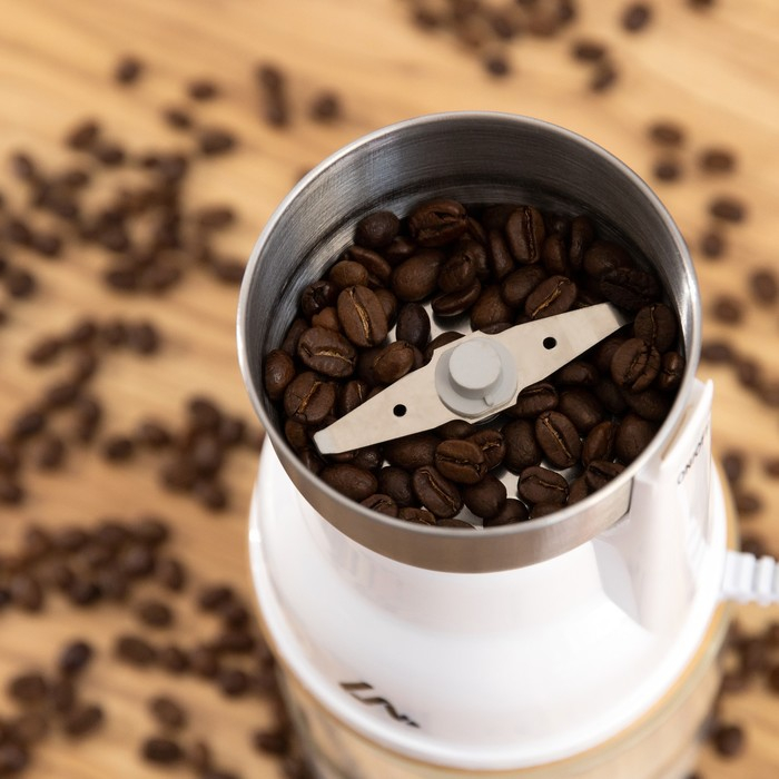 Кофемолка электрическая Luazon LMR-05, 160 Вт, 50 г, белая