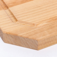 Доска разделочная «Гайка» малая (кровосток) 30х18х1,8 см Доска разделочная «Гайка» малая (кровосток) 30х18х1,8 см