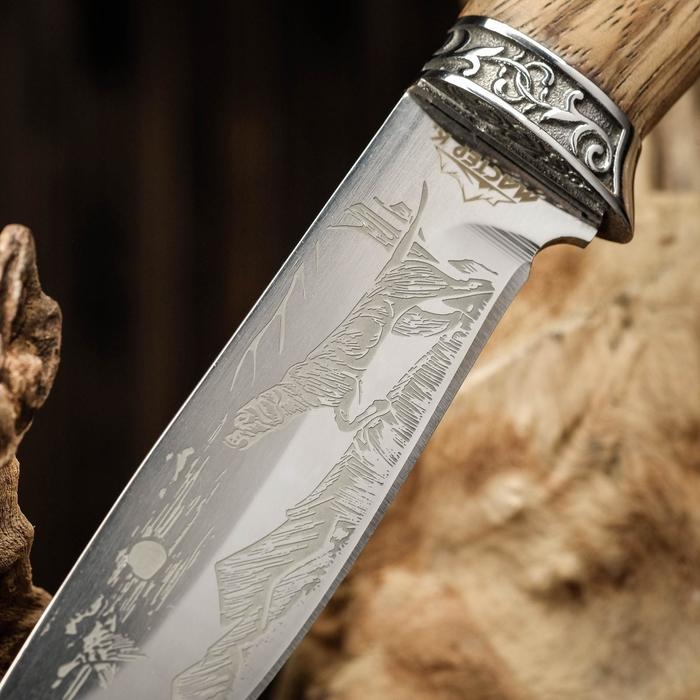 Нож охотничий Нож охотничий "Таежник" 22см, клинок 110мм/3,8мм, дерево