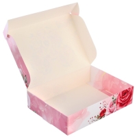 Подарочная коробка, складная "8 Марта" 16х23х7.5 см, Минни Маус