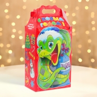 Новый год. Подарочная коробка Новогодняя Корпоратив "Весельчаки" с игрой и анимацией 20,3 х 12,3 х 41 см. Новый год. Подарочная коробка Новогодняя Корпоратив "Весельчаки" с игрой и анимацией 20,3 х 12,3 х 41 см.