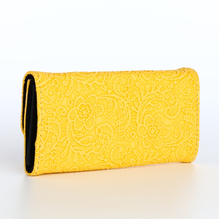 Кошелёк женский на магните, цвет жёлтый Кошелёк женский на магните, цвет жёлтый