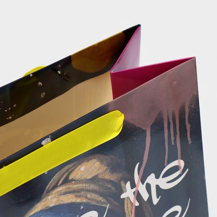 Пакет подарочный ламинированный вертикальный, упаковка, &laquo;Граффити&raquo;, М 26 х 32 х 12 см