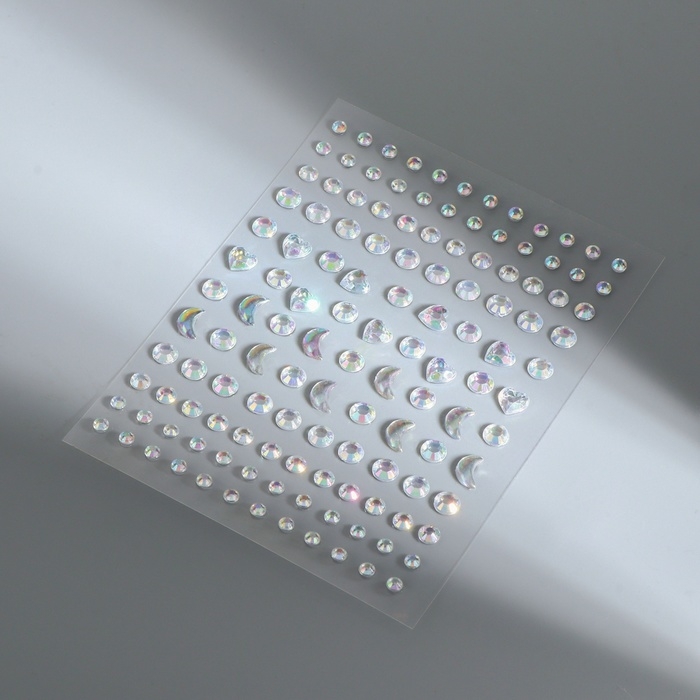 Стразы самоклеящиеся фигурные «Ассорти», с голографией, 128 шт на листе, цвет серебряный Стразы самоклеящиеся фигурные «Ассорти», с голографией, 128 шт на листе, цвет серебряный