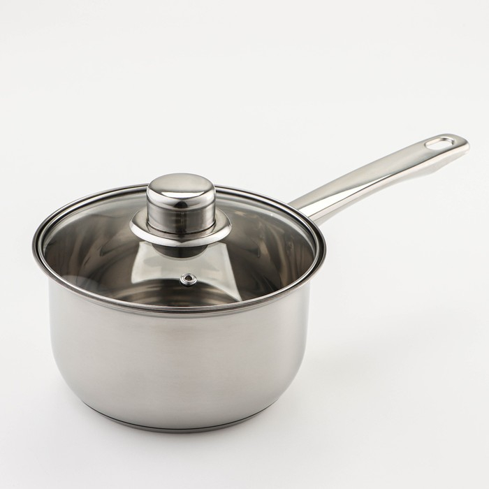 Набор посуды из нержавеющей стали Доляна &laquo;Классика&raquo;, 8 предметов: ковш 1,5 л, 2 кастрюли 2/3 л, сковорода d=24 см, крышки, стенки 0,3 мм, дно 5 мм