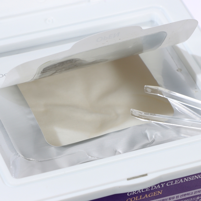 Салфетки очищающие Grace Day для снятия макияжа, с коллагеном, 45 шт Салфетки очищающие Grace Day для снятия макияжа, с коллагеном, 45 шт