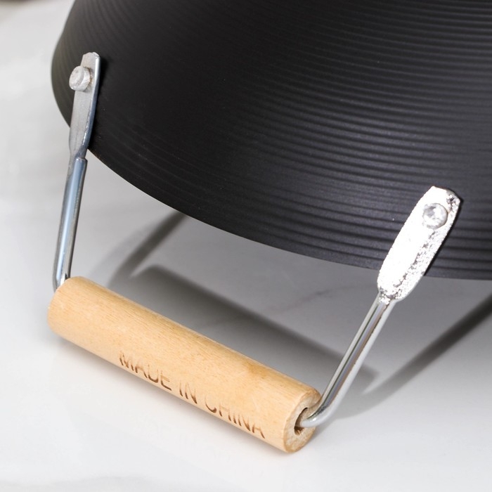 Сковорода-WOK Доляна «Жаклин», d=24,5 см, деревянные ручки, цвет чёрный Сковорода-WOK Доляна «Жаклин», d=24,5 см, деревянные ручки, цвет чёрный