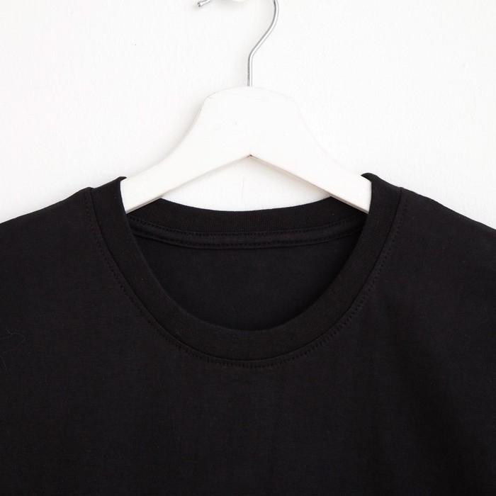 Футболка мужская однотонная, цвет чёрный, размер 48 Футболка мужская однотонная, цвет чёрный, размер 48