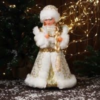 Снегурочка "В шубке с орнаментом" двигается, с подсветкой, 40х20 см, золото Снегурочка "В шубке с орнаментом" двигается, с подсветкой, 40х20 см, золото