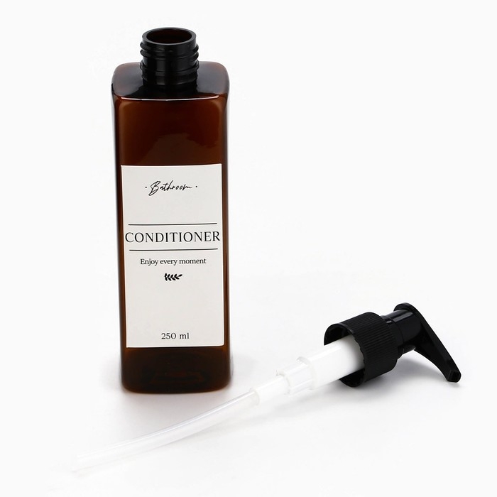 Дозатор для шампуня и кондиционера &laquo;Enjoy&raquo;, 250 мл, МИКС