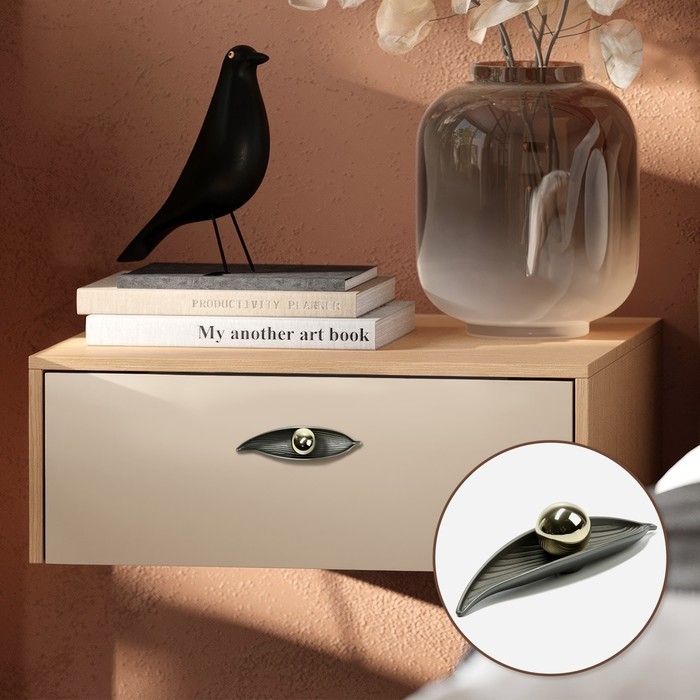 Ручка кнопка CAPPIO RK134 мебельная, цвет графит-золото Ручка кнопка CAPPIO RK134 мебельная, цвет графит-золото