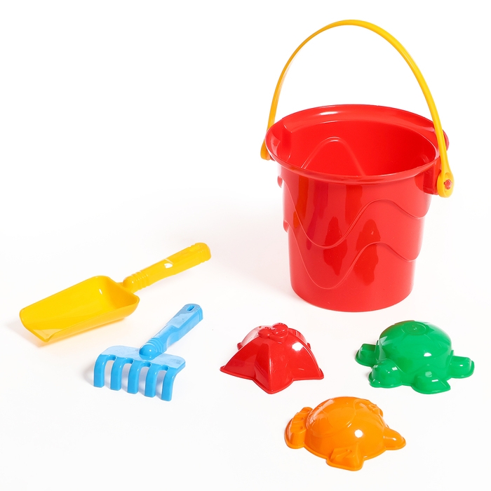 Набор песочный: ведро, 3 формочки, лопатка, грабли Набор песочный: ведро, 3 формочки, лопатка, грабли