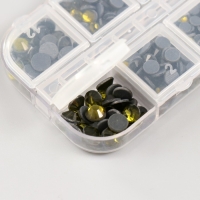 Декор для творчества стекло "Стразы усечённый конус. Оливковый" d=2-6,5 мм н-р 2600 шт Декор для творчества стекло "Стразы усечённый конус. Оливковый" d=2-6,5 мм н-р 2600 шт